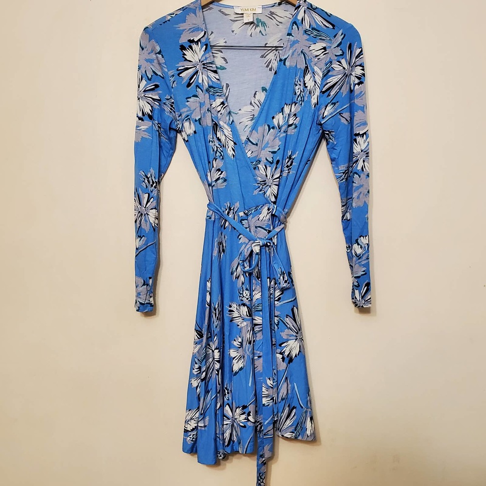 Yumi Kim Blue Floral Wrap Dress, sz L